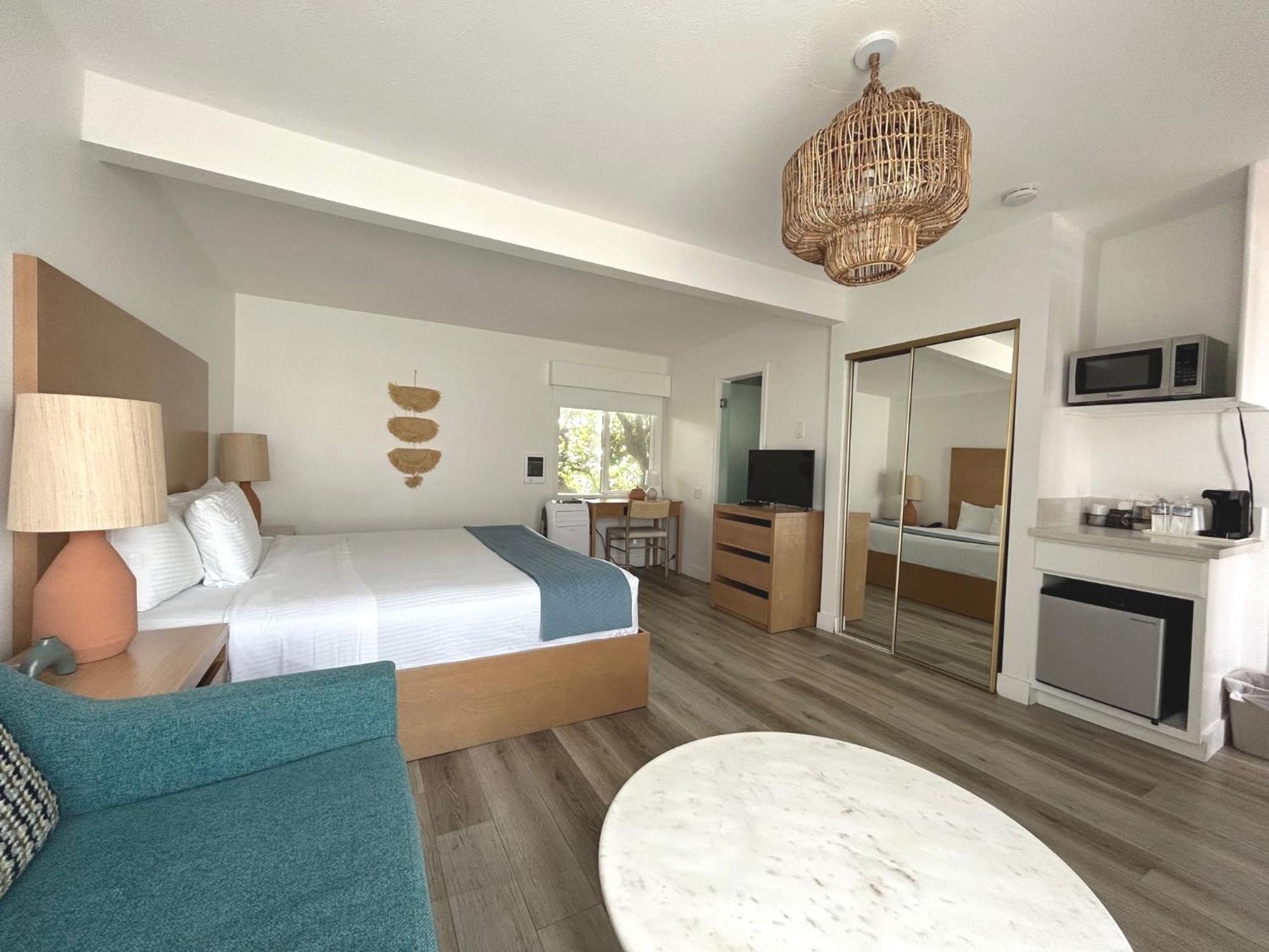 Capri Laguna On The Beach - A Boutique Hotel Laguna Beach Exterior photo